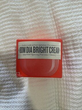 BOM DÍA BRIGHT CREAM UNOPENED AND UNUSED